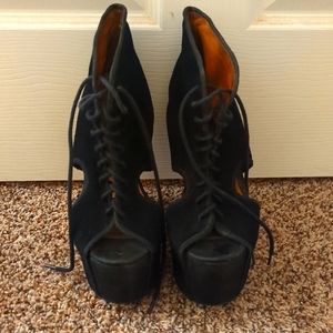 Size 11 Jeffery Campbell platform